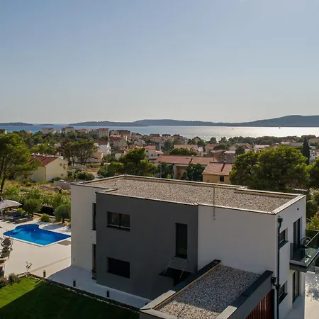 Villa E&n
